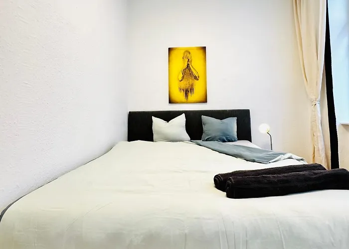 Comfy 2br Apt, For 5p, Easy Access To Stadthalle *