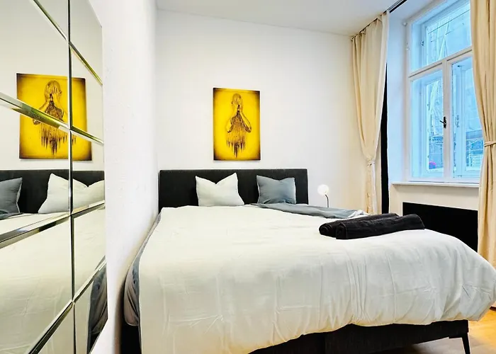 Comfy 2br Apt, For 5p, Easy Access To Stadthalle Apartment